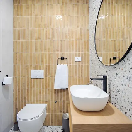 Luxury Zara&ane سبليت